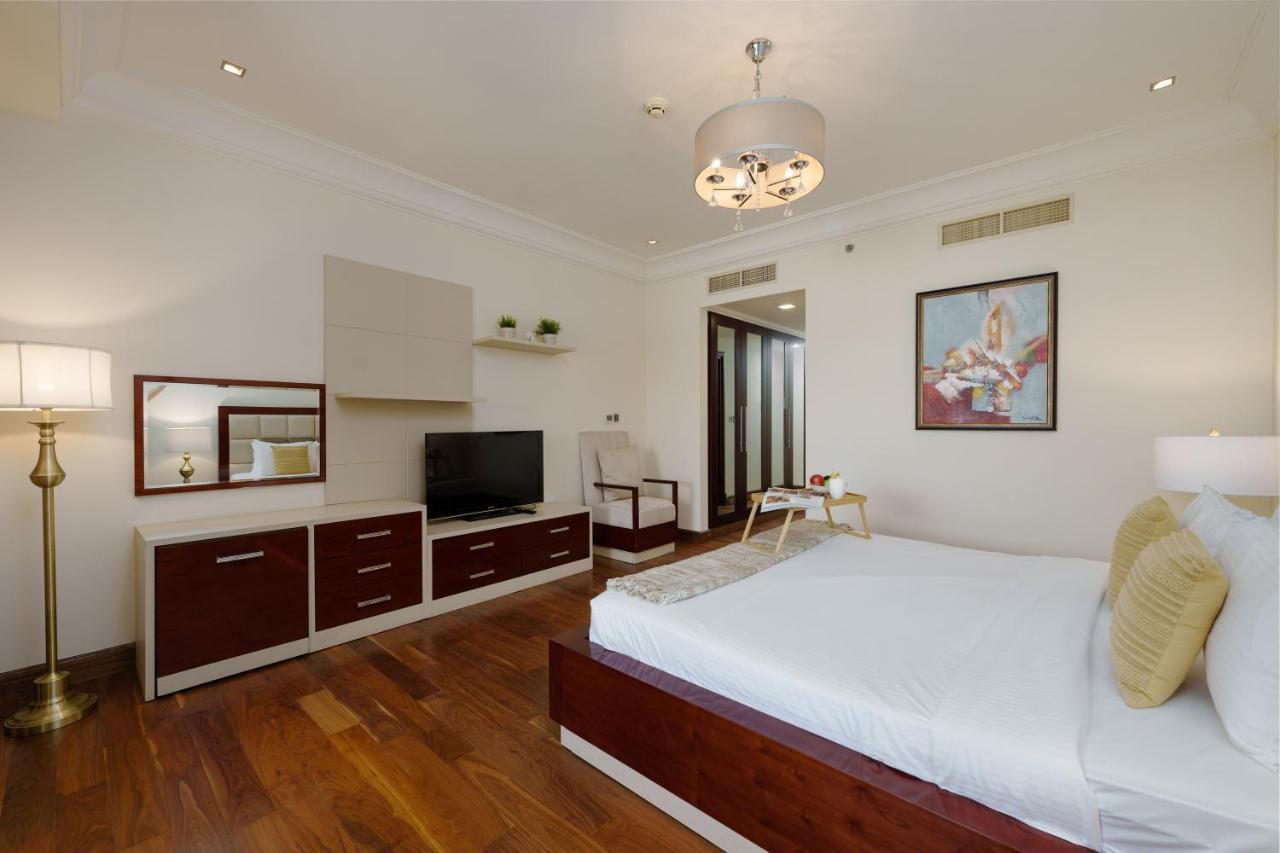 Maison Privee - Charming Apt With Sea View On The Palm Jumeirah Дубай Екстериор снимка