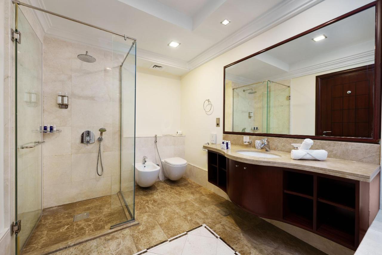 Maison Privee - Charming Apt With Sea View On The Palm Jumeirah Дубай Екстериор снимка
