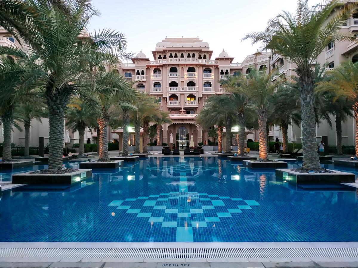 Maison Privee - Charming Apt With Sea View On The Palm Jumeirah Дубай Екстериор снимка