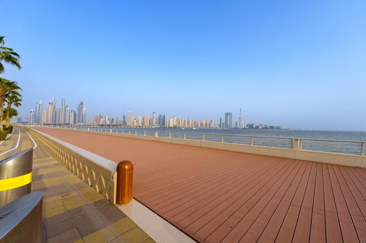 Maison Privee - Charming Apt With Sea View On The Palm Jumeirah Дубай Екстериор снимка